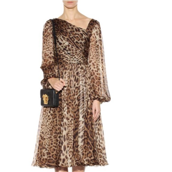 Sold 😉DOLCE & GABBANA Cross Body Bag 🥰🤩🔥 - Picture 2 of 8